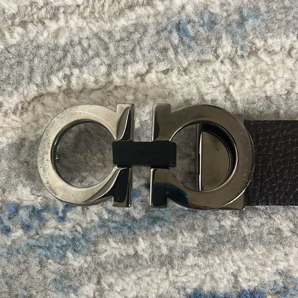 Salvador Ferragamo Brown pebbled belt. - Picture 7 of 7